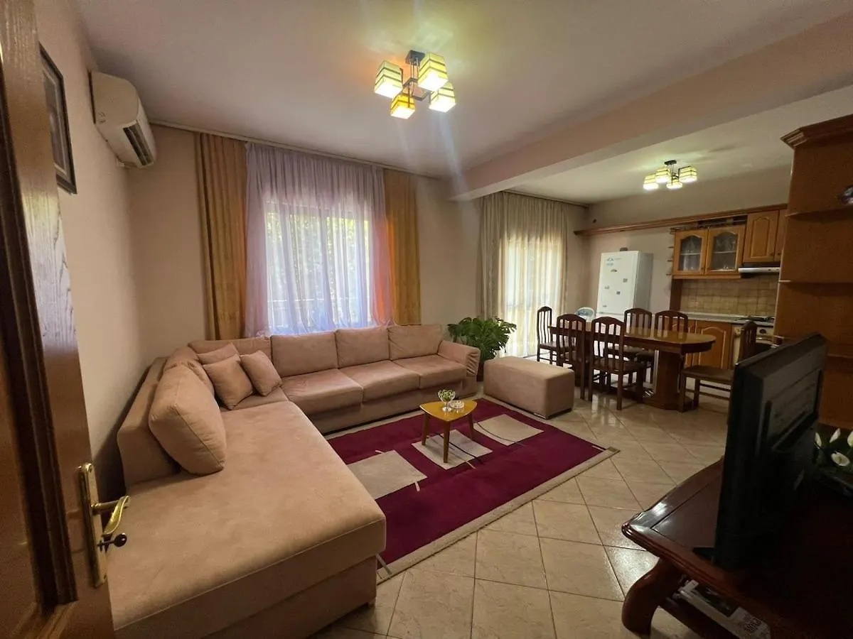 Didis Apartment Tirana 0*,  Albanien